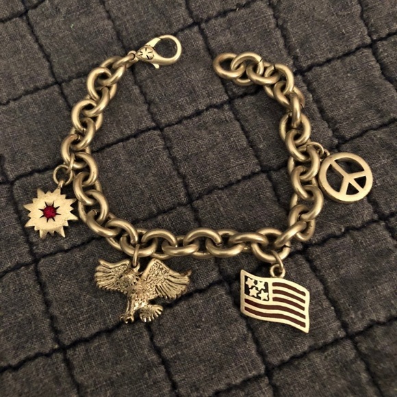 Americana Silver Tone Trio Jewelry Set - Picture 5 of 7